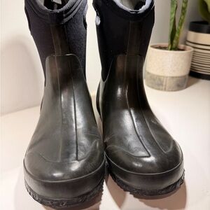Bogs Black Women's Boots